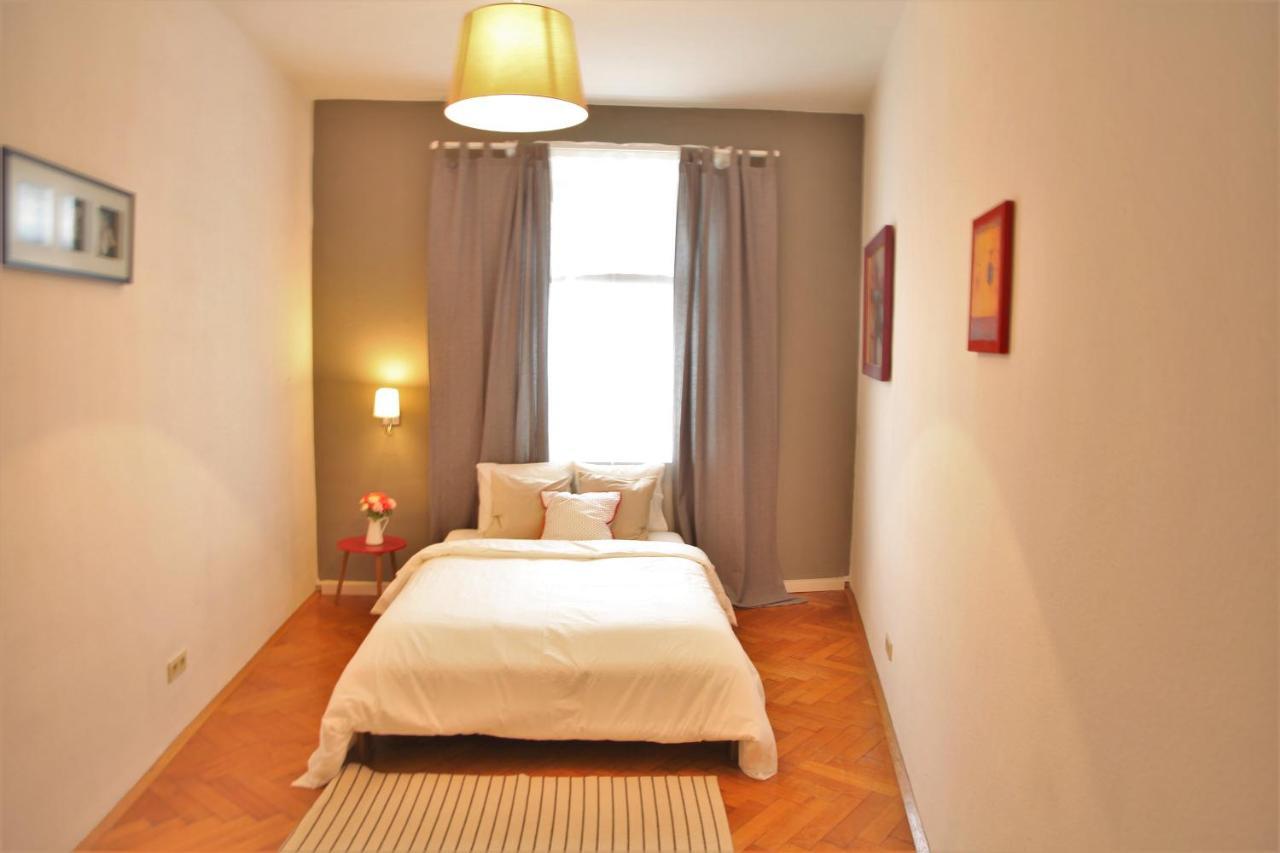 Spacious Apartment In The Heart Of Innsbruck Eksteriør billede